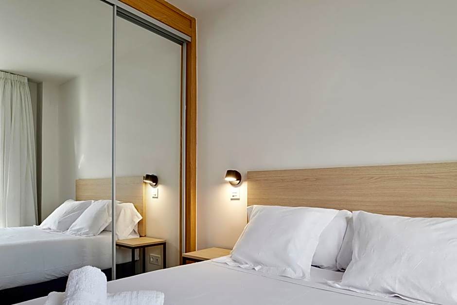 Hotel Logroño Avda de Madrid 25