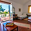 Hotel Delfinia
