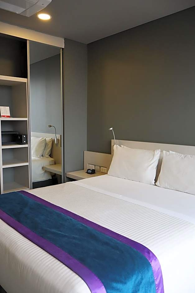 Hotel Black Tower Premium