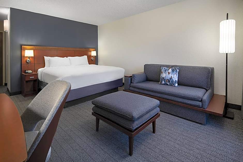 Courtyard by Marriott Palm Springs