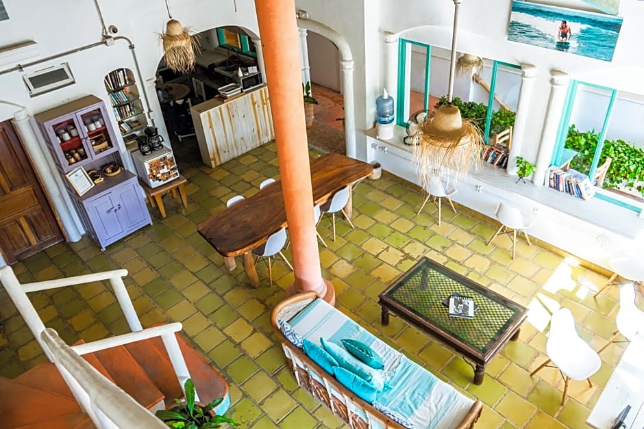 Sayulita Central Hotel