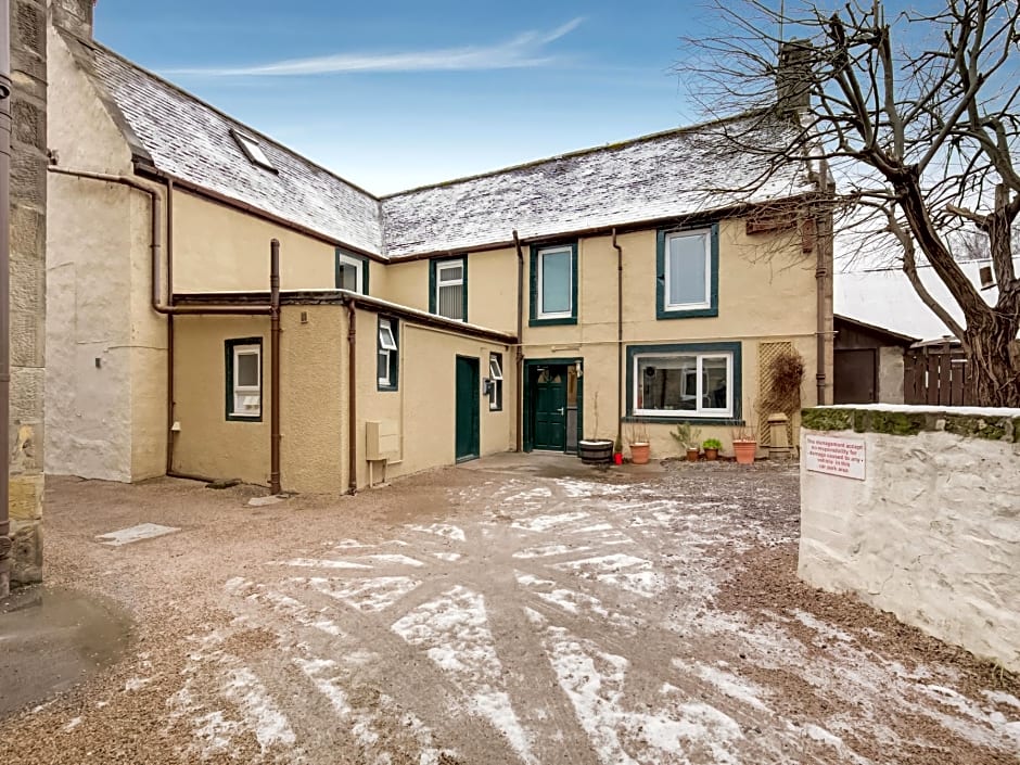 OYO Eastbank Hotel, Speyside Scotland