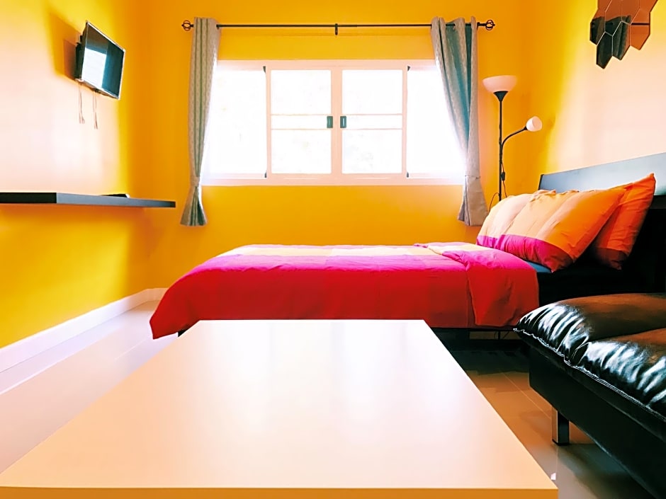 Baanpermsook Impact Muang Thong