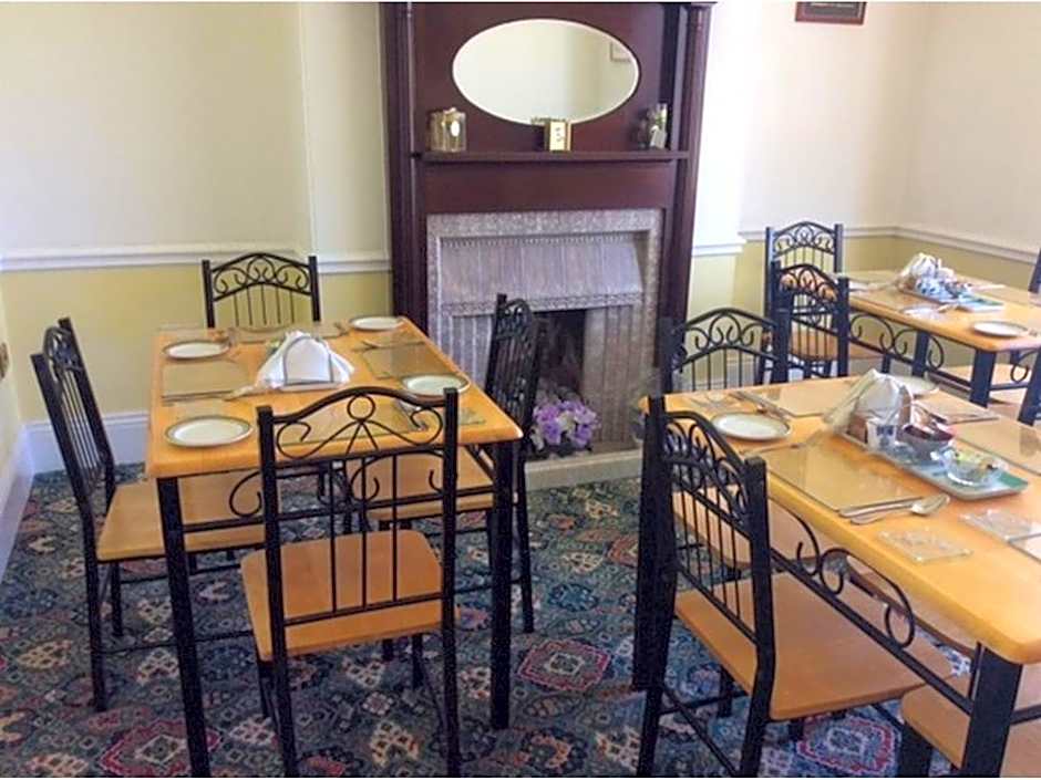 Alma Lodge Guest House