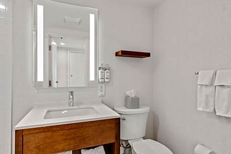 Standard Room with Two Queen Beds