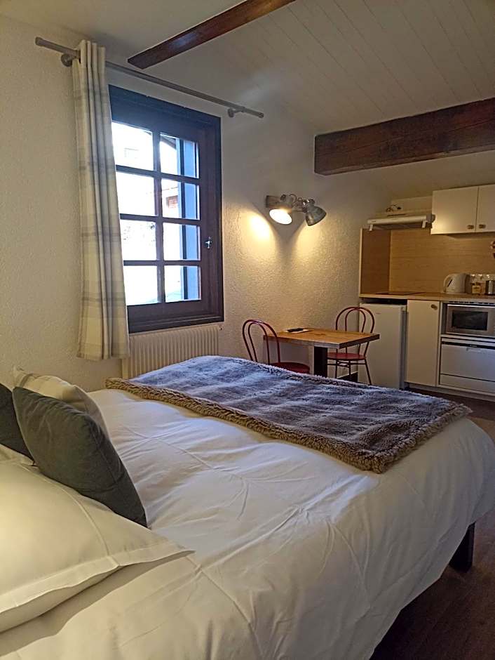 Chalet Appart'Hôtel l'Eau Vive