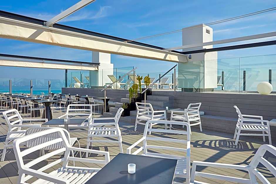 Tonga Tower Design Hotel & Suites