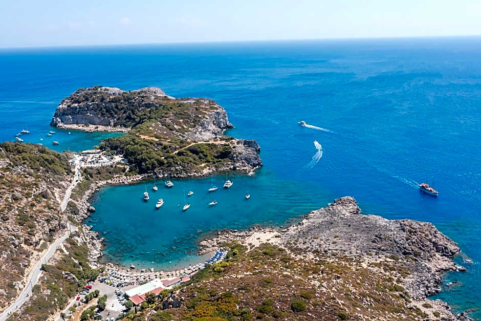 CASA MIKELE by Sarikas - SEA SIDE SUITES and STUDIOS -adults only