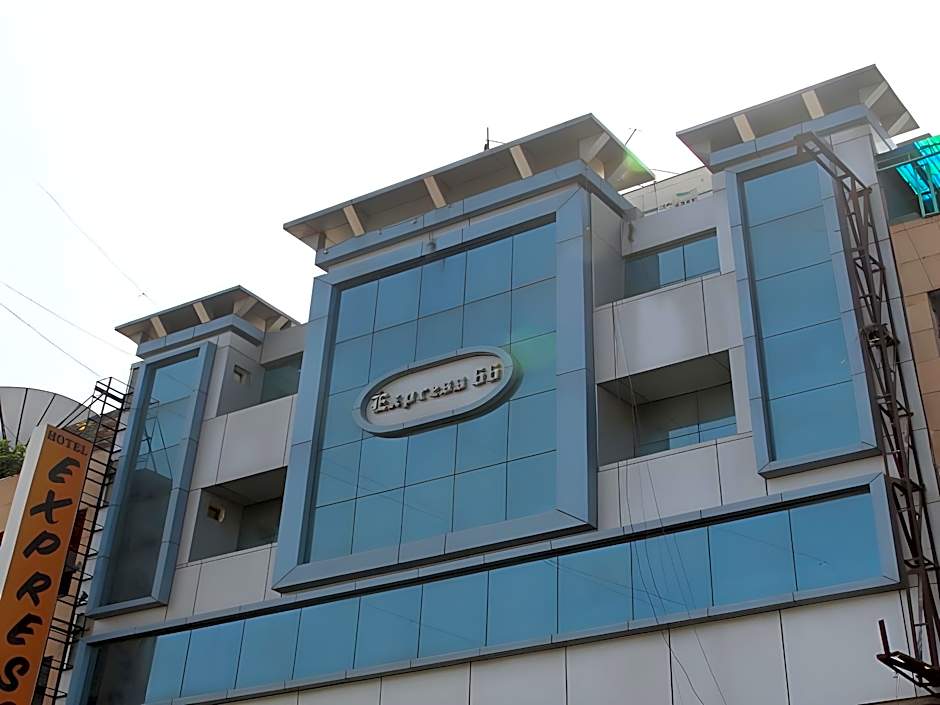 Hotel Express 66