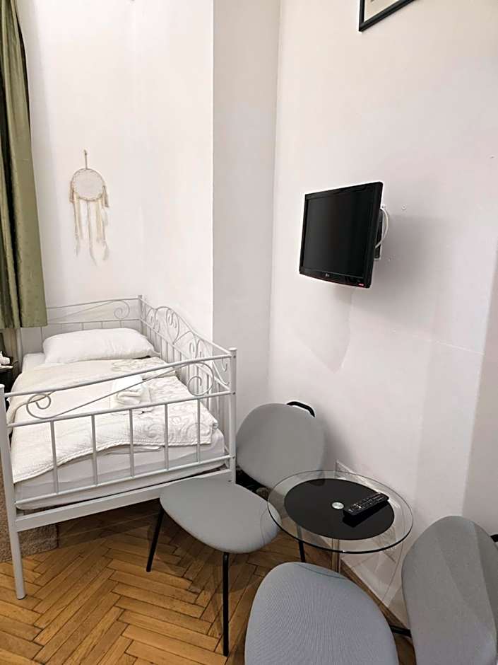 Budapest B&B Bed and Breakfast