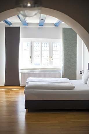 Dieckmann's Hotel
