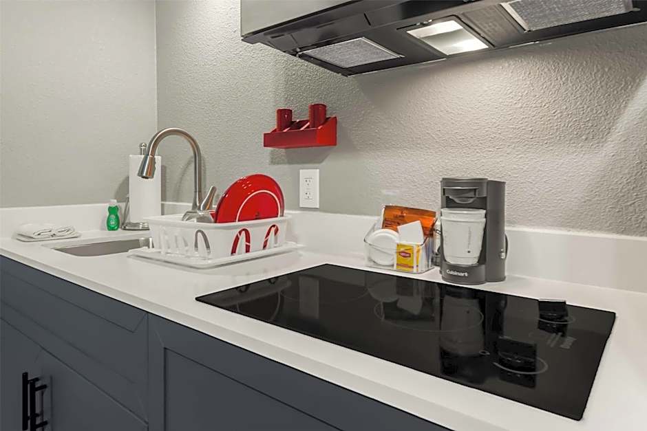 Hawthorn Extended Stay by Wyndham College Station