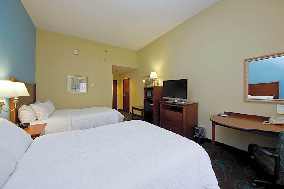 Hampton Inn By Hilton Inwood, Wv