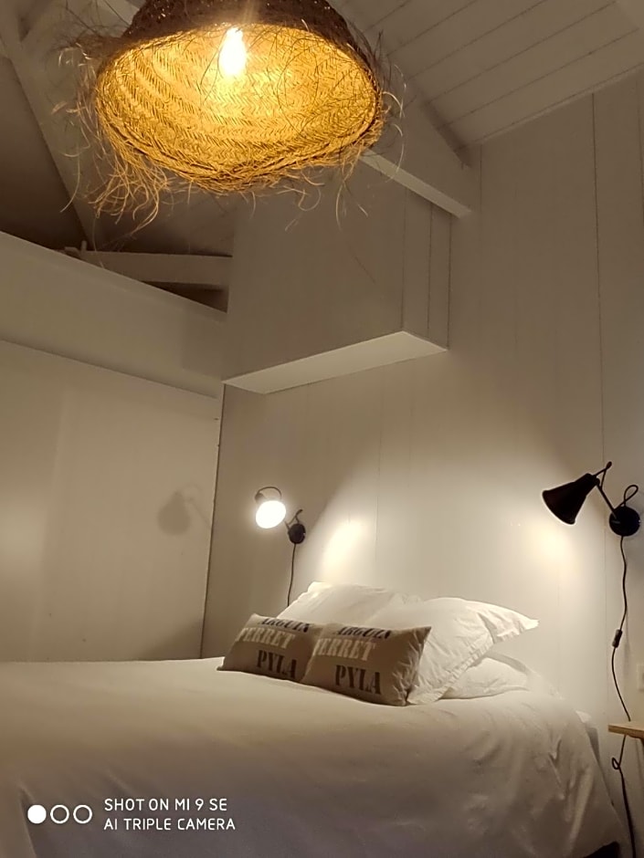 Centre Cap-ferret, les chambres du phare, océan