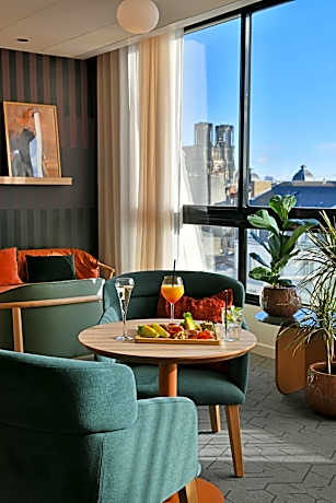 Holiday Inn Reims Centre By IHG
