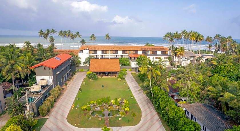 Grand Beach Wijayaleisure