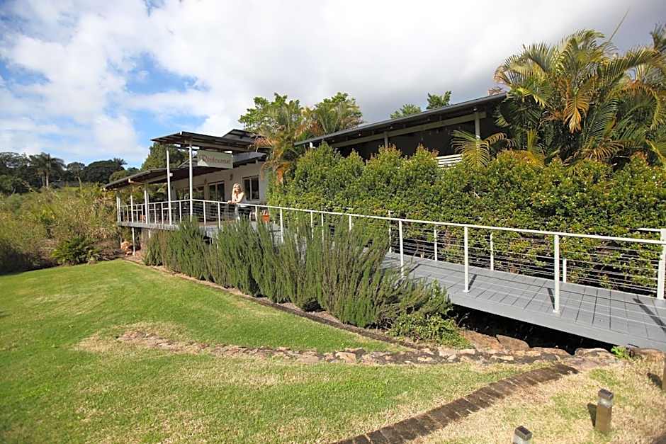 Red Bridge Motor Inn