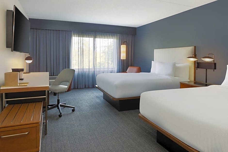 Courtyard by Marriott Edison Woodbridge