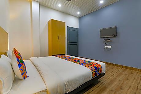 FabHotel Super 3 Premium II