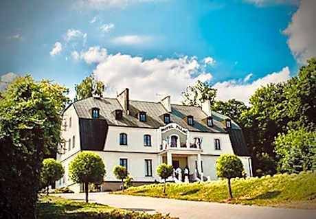 Hotel Pałac w Myślęcinku