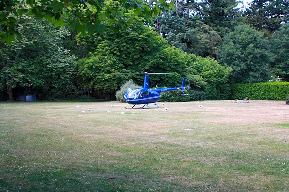 Logis Domaine De Valaudran