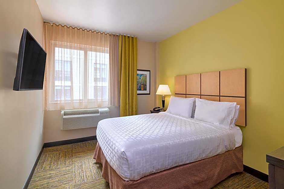 Candlewood Suites NYC -Times Square By IHG