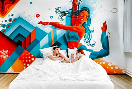 Amsterdam Teleport Hotel - Free Parking