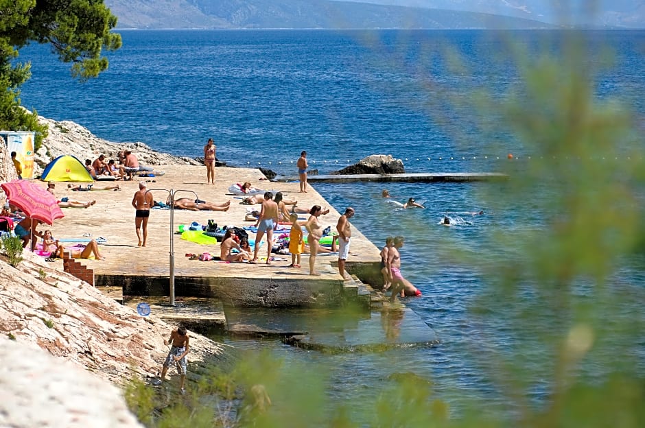 Fontana Bayside Park