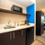 Holiday Inn Express Hotel & Suites Deer Park By IHG