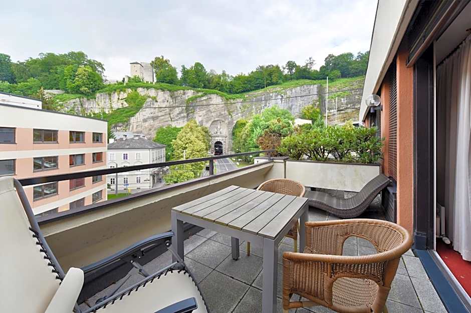 Hotel Neutor Express
