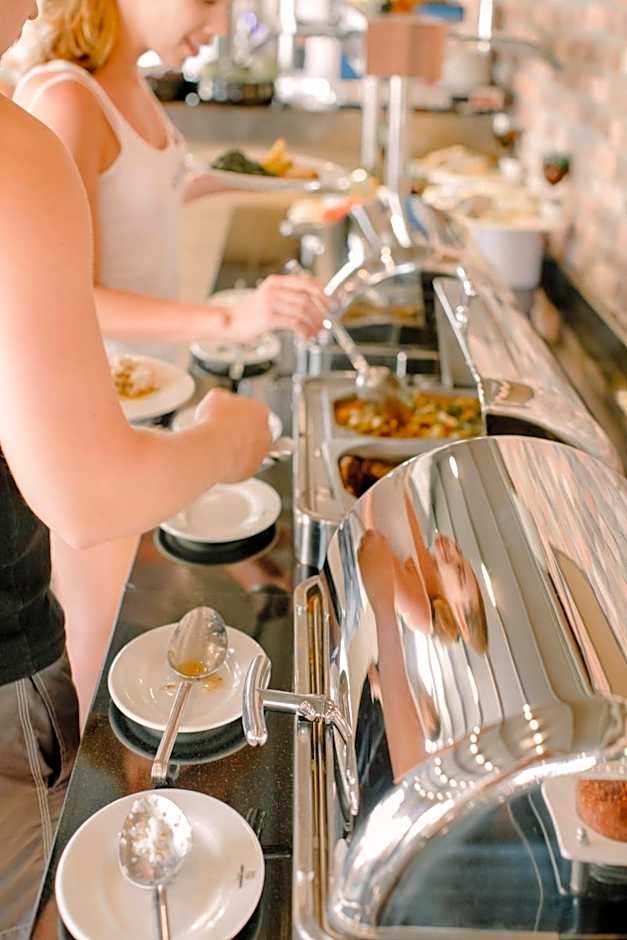 Laren Sea Side Hotel Spa