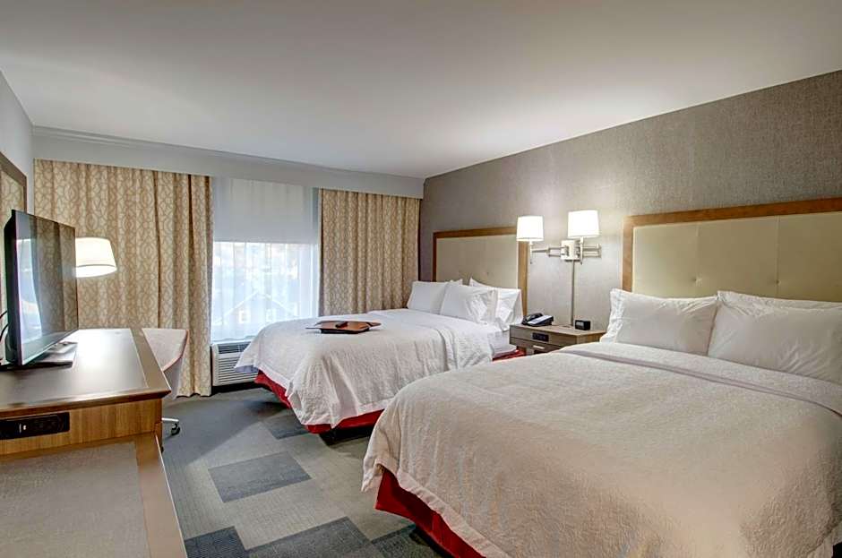 Hampton Inn By Hilton & Suites Springfield/Downtown