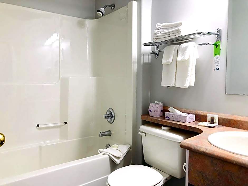 Days Inn by Wyndham Kamloops BC