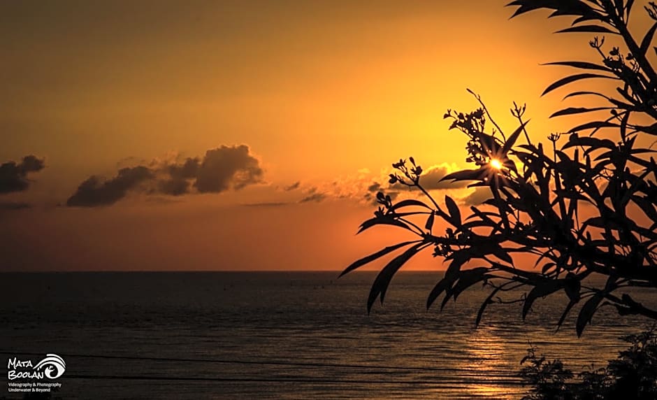 Beten Waru Bungalow and Restaurant