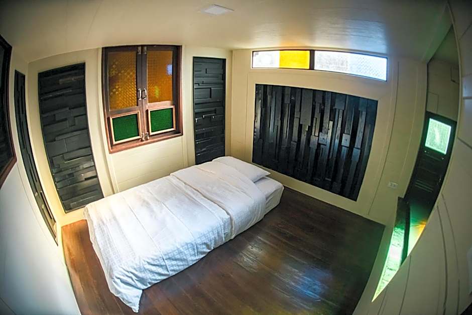 Suankaew​ art​ hostel​