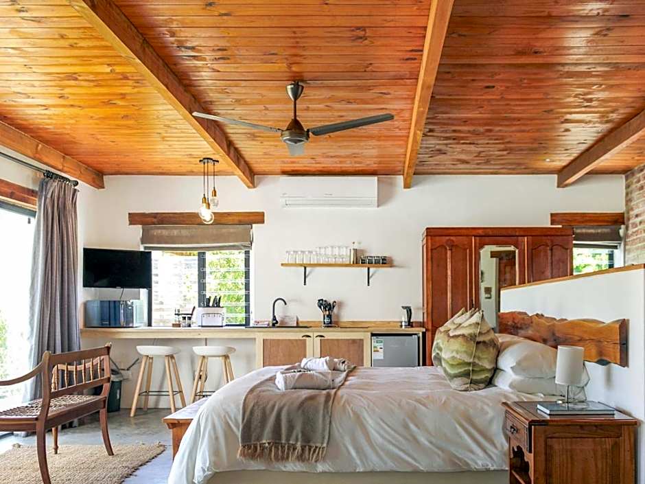 Duikersdrift Winelands Country Escape