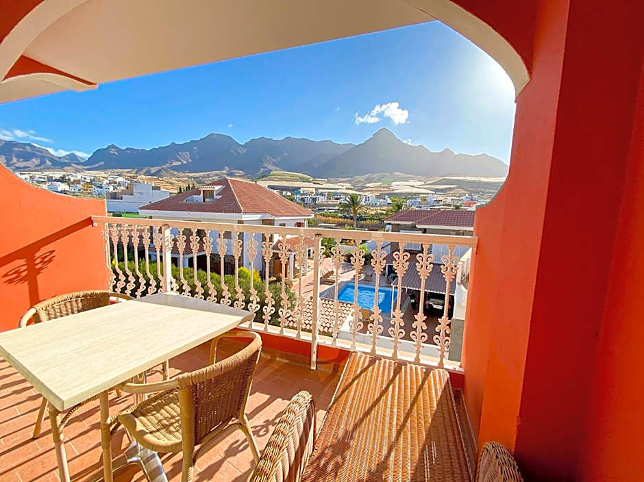 La Aldea Suites