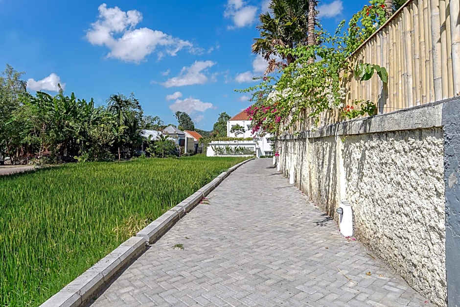 Umalas Suites