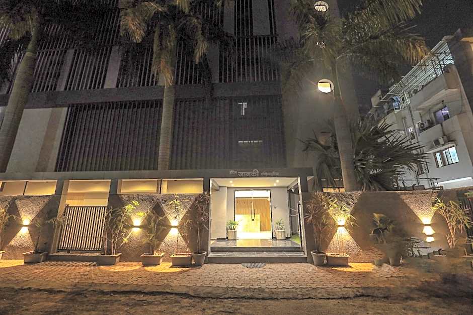 Hotel Janki Executive