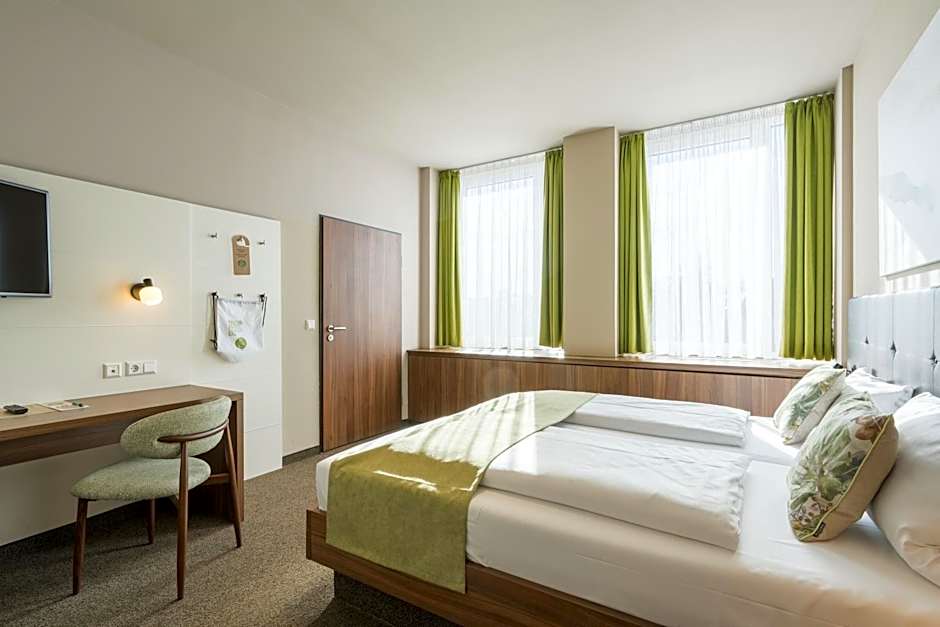 JOESEPP´S HOTEL am Schweizerberg