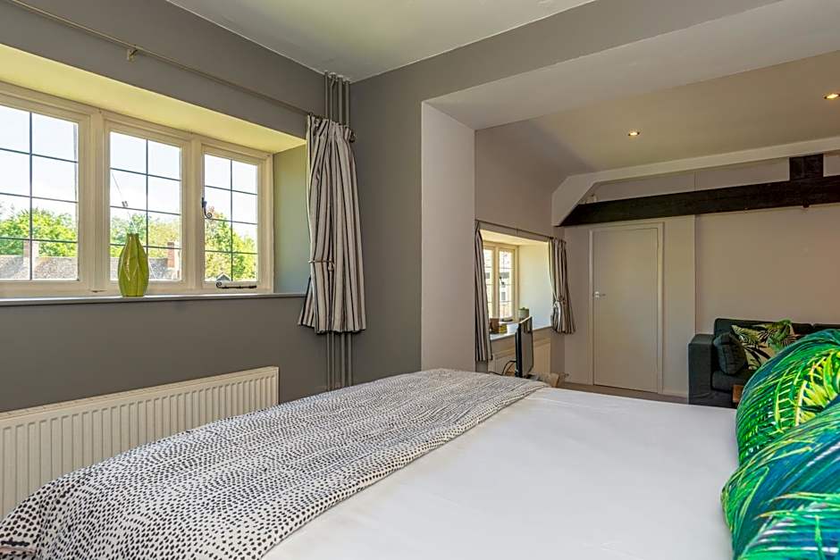 Jersey Arms Hotel Bicester