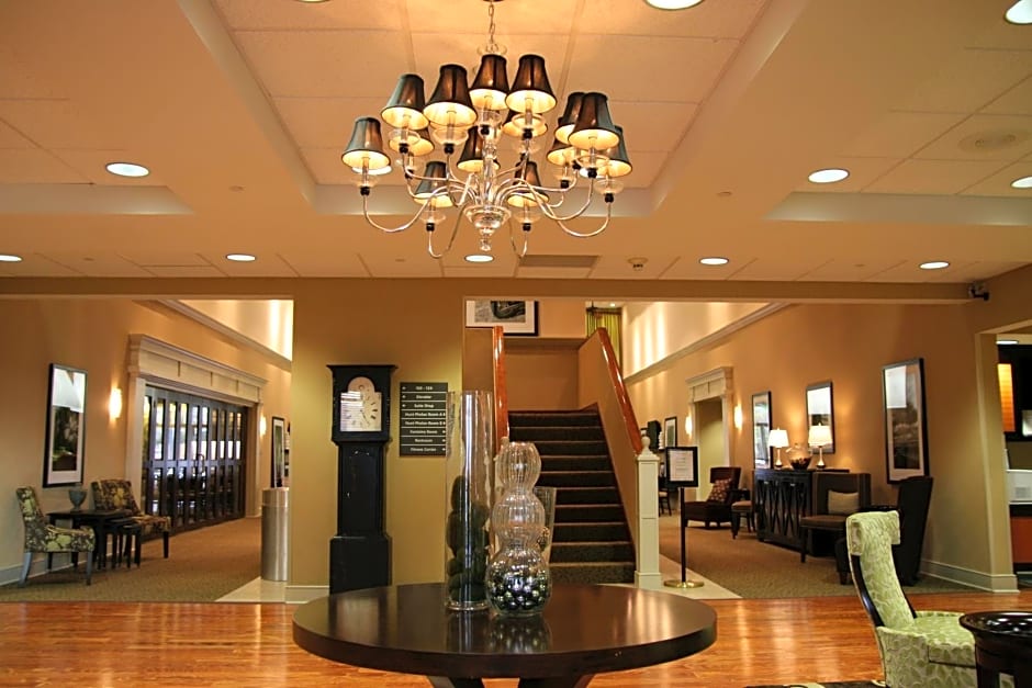 Hampton Inn & Suites Memphis East