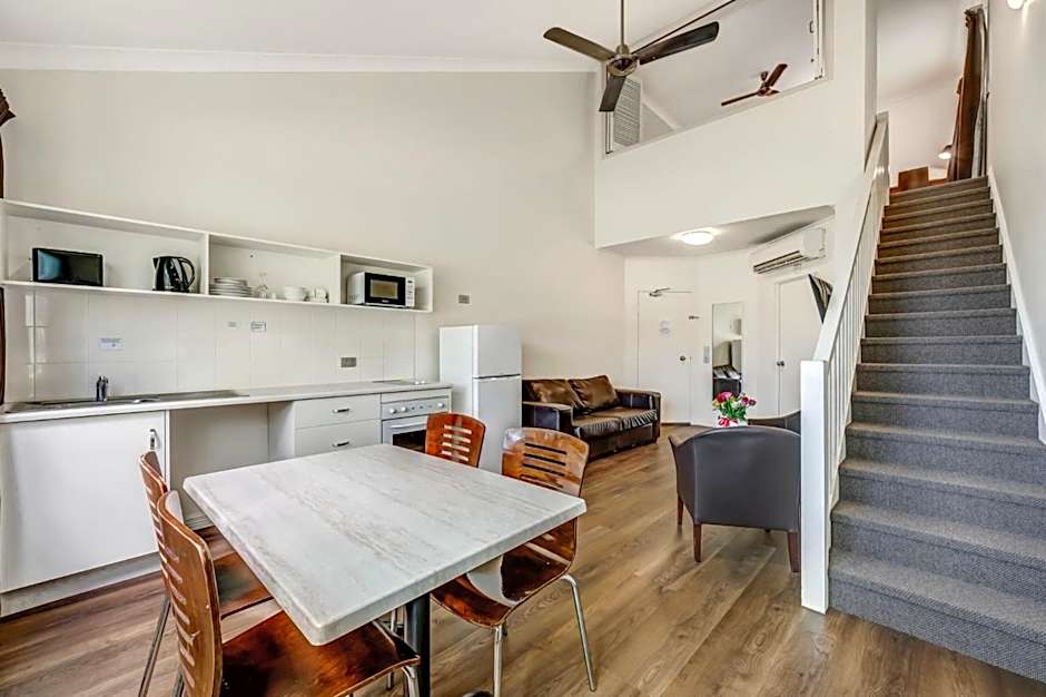 City Oasis Inn Townsville, SureStay Collection by BW