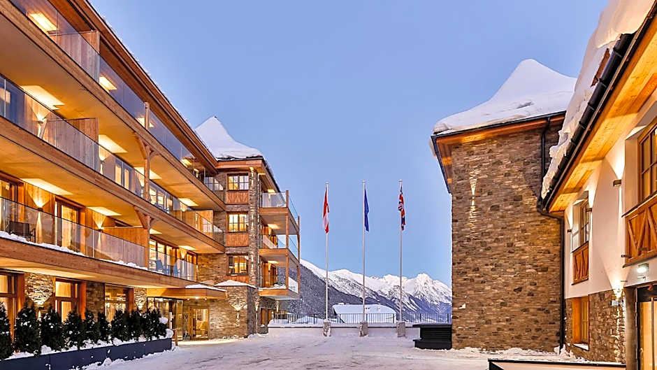 Mountain Spa Residences