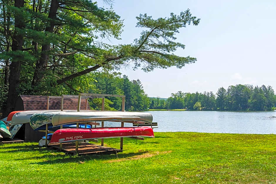 Letchworth Valley Campground Cabins