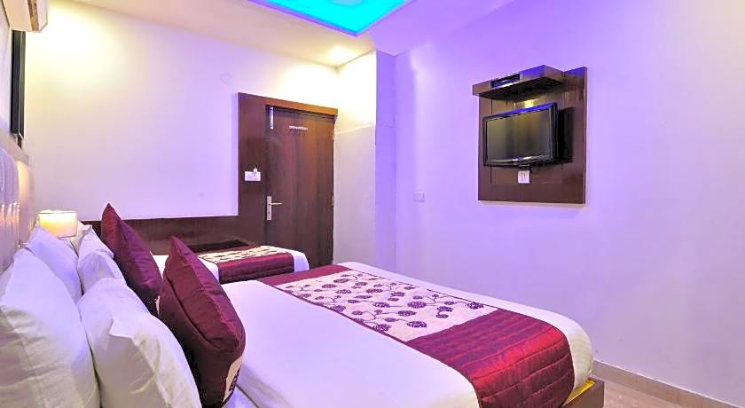 Hotel Nirmal Mahal by Check In Room