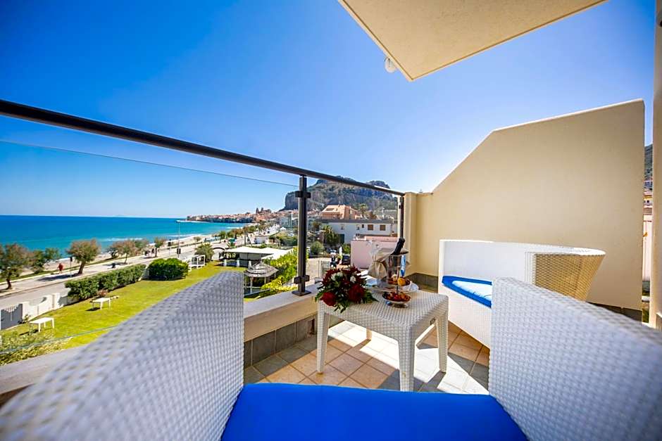 Cefalu Sea Palace