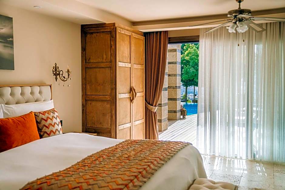 Doors Urla Hotel & Bungalows