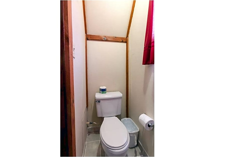 Parkside Motel by OYO Meadville Conneaut Lake