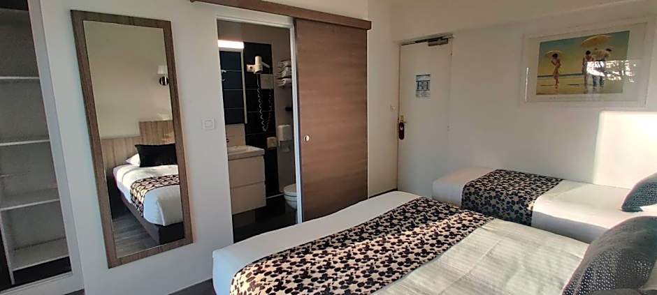 Logis Hôtel Les Bleuets